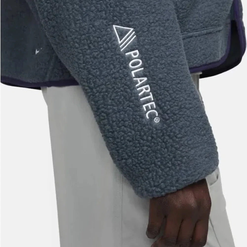 Women's Nike ACG "Arctic Wolf" Polartec® Oversized Fleece Full-Zip Jacket - Picture 4 of 8